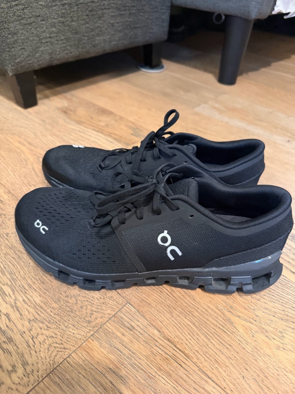 On Running Men's Black Athletic Shoes